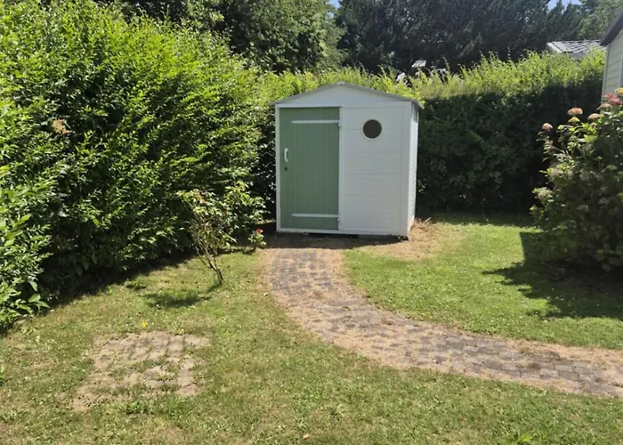 Mobil-home 4 Personnes *